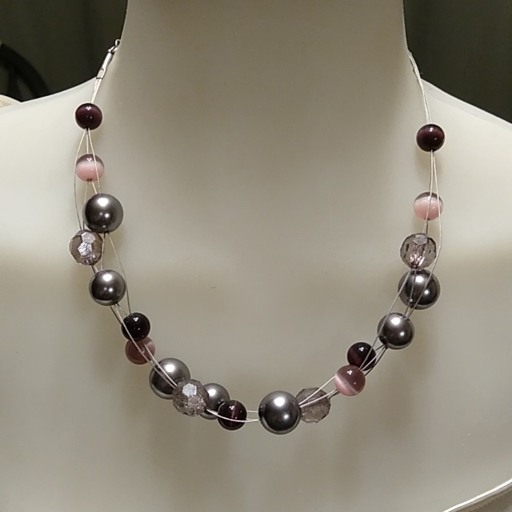 Vintage Lia Sophia necklace